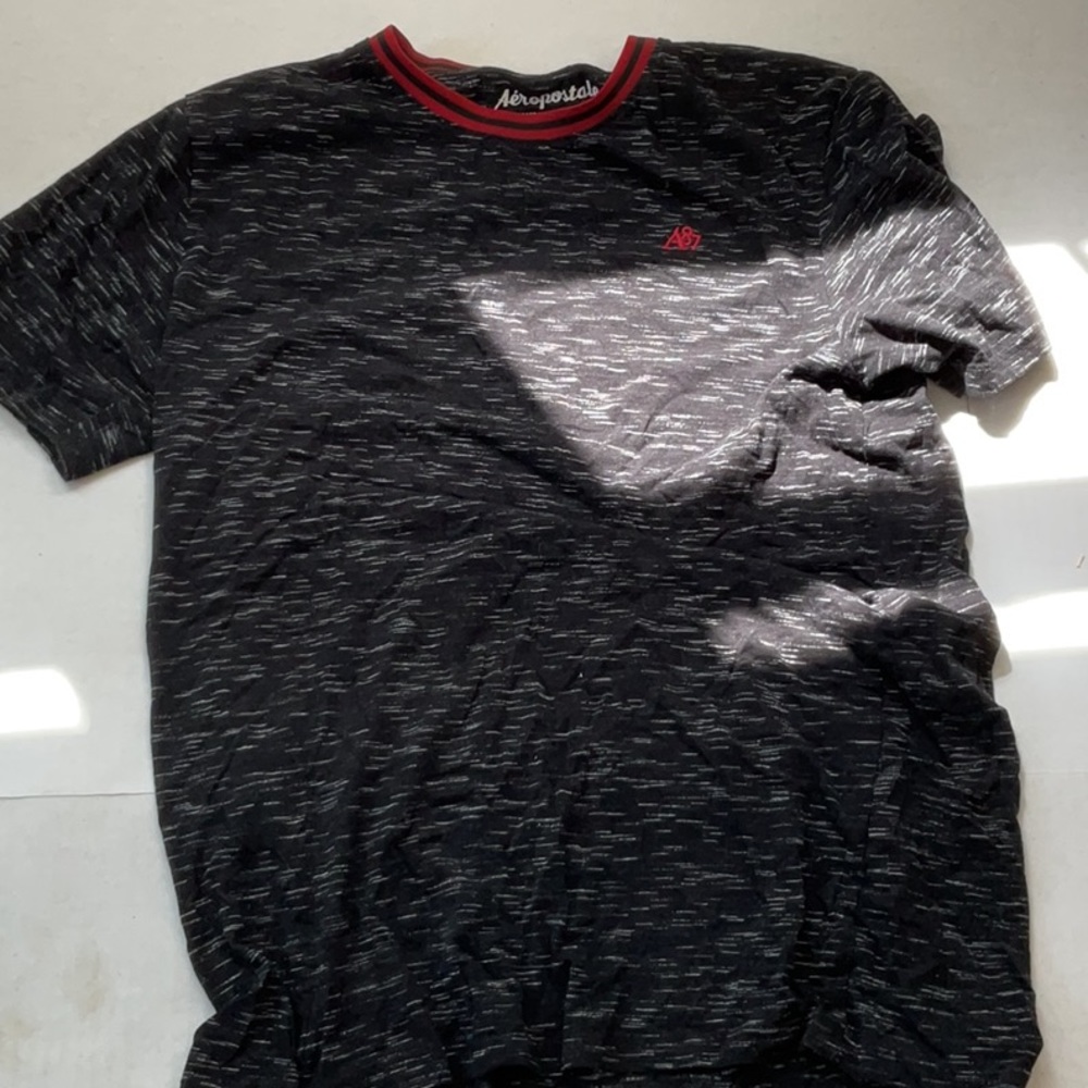 Aeropostale shirt size L